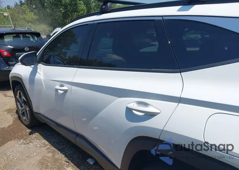 2023 Hyundai Tucson Limited z USA, uszkodzony, nr VIN 5NMJECAEXPH208768